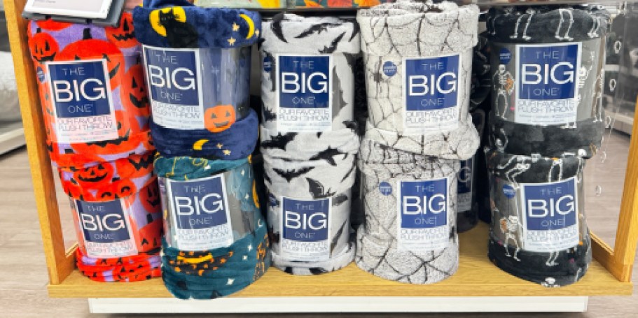 TWO Kohl’s Big One Plush Throw Blankets Just $13.15 (Only $6.58 Each)