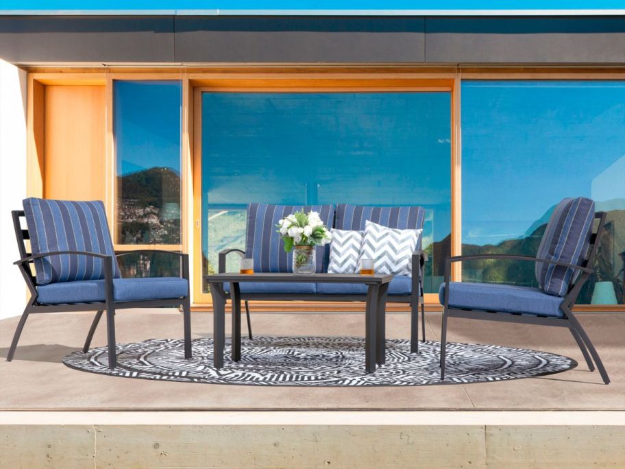 Nuu Garden 4-Piece Patio Conversation Set on patio