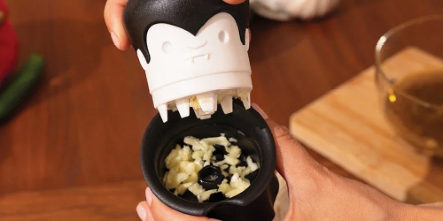 Gracula Garlic Crusher Just $13 on Amazon (Regularly $23)