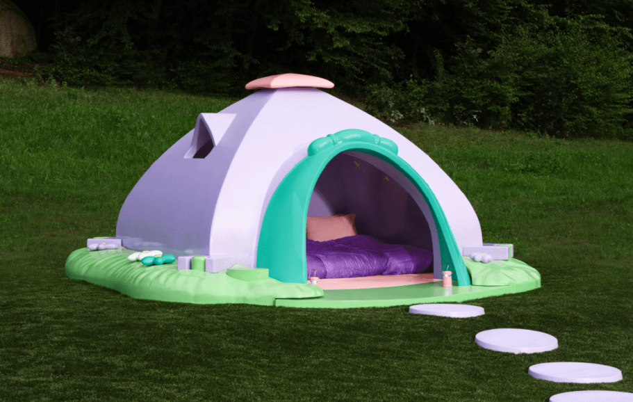 Polly Pocket AirBNB tent