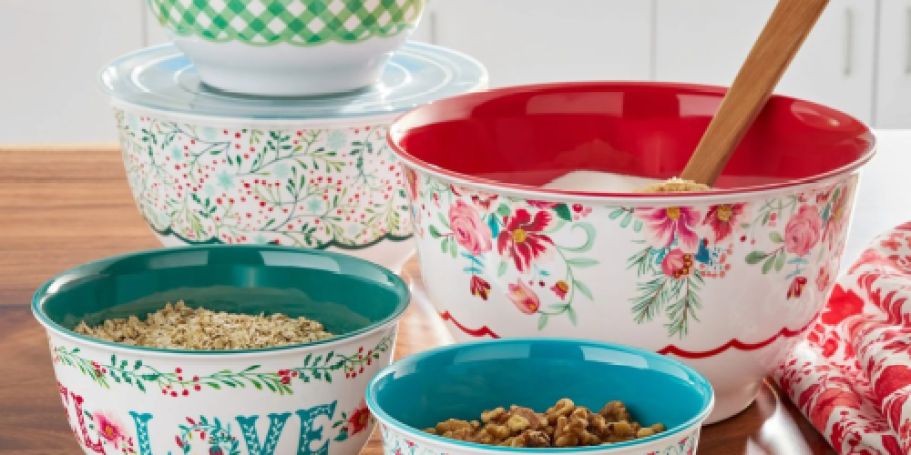 Pioneer Woman Christmas Mixing Bowls 10-Piece Set Just $14.88 on Walmart.online (Reg. $25)