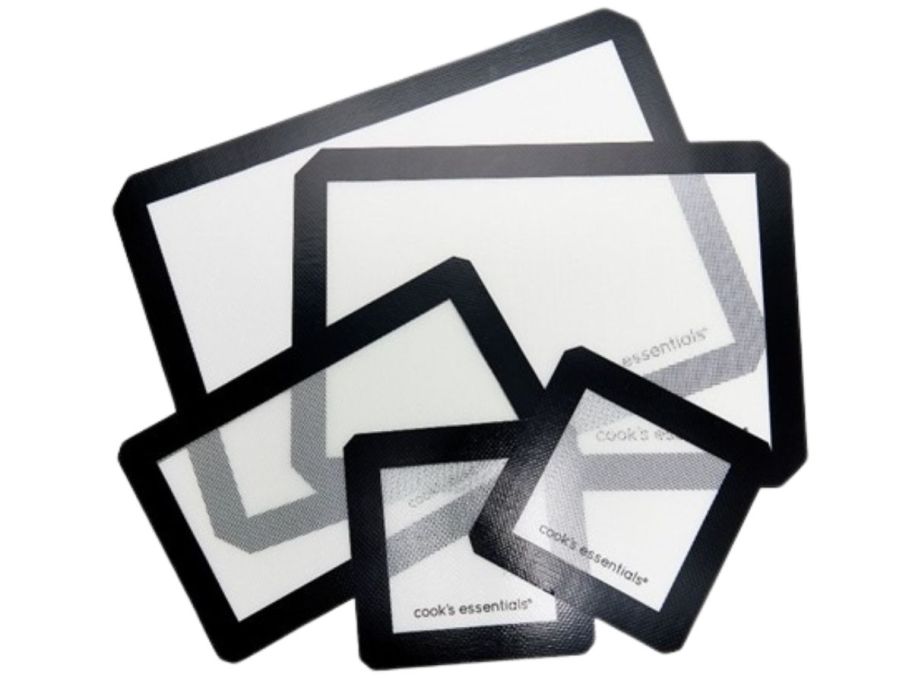 Cook's Essentials 5-Piece Silicone Baking Mats stock image