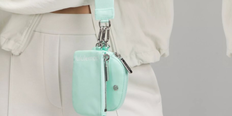 lululemon Dual Pouch Wristlet Only $34 Shipped (Regularly $48)