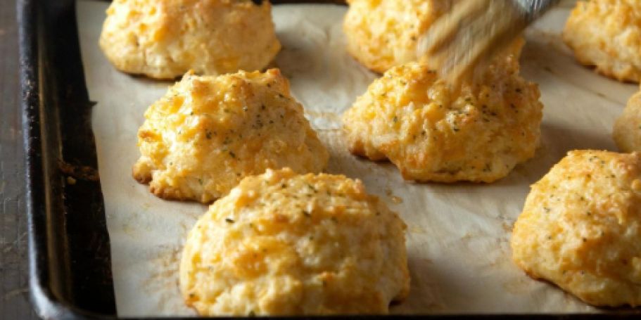 Red Lobster Cheddar Bay Biscuit Mix 4-Pack Just $6.98 on Sam’sClub.online (Makes 40 Biscuits Total)