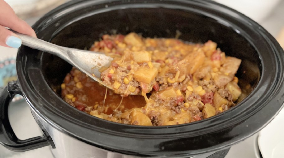 cheesy crock pot cowboy supper