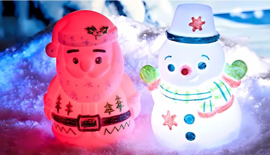 Crayola Christmas Light-Ups Just $6.99 on Amazon | Includes 3 Washable Markers!