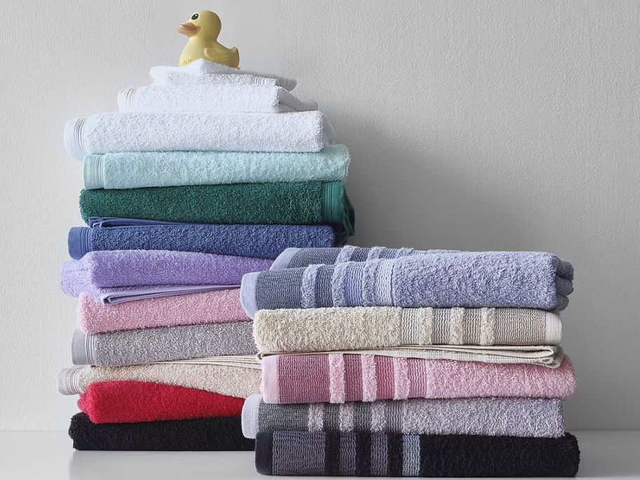 stack of bathtowels in various colors