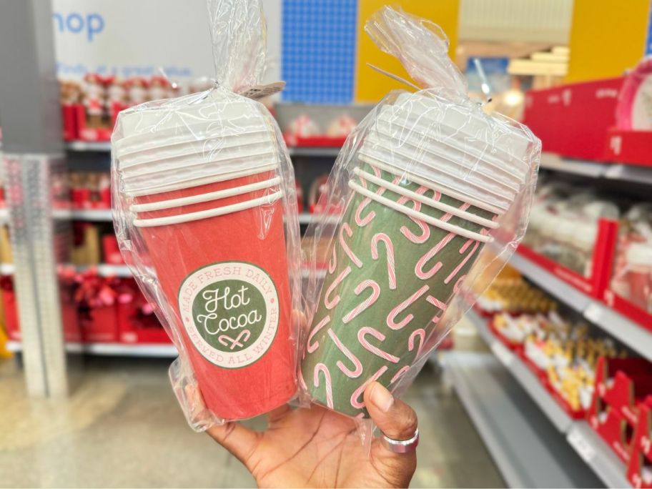 Disposable Holiday Coffee Cups