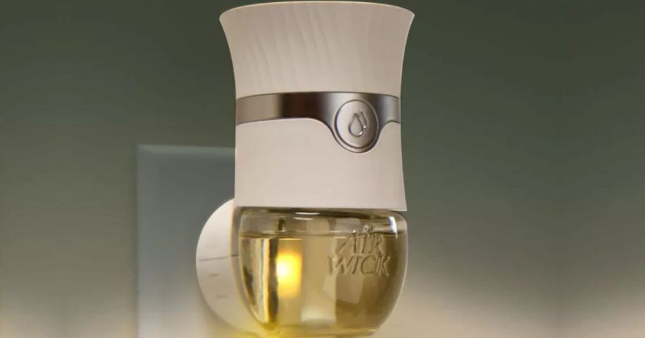 An Air Wick Scenter Warmer Plug