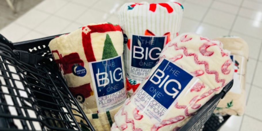 Kohl’s Big One Throw Blankets from $8.99 | Christmas, Halloween, & Fall Styles!