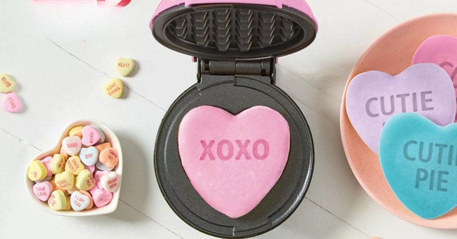 Dash x Sweethearts Mini Waffle Maker from $9 on Kohls.online (Reg. $25)