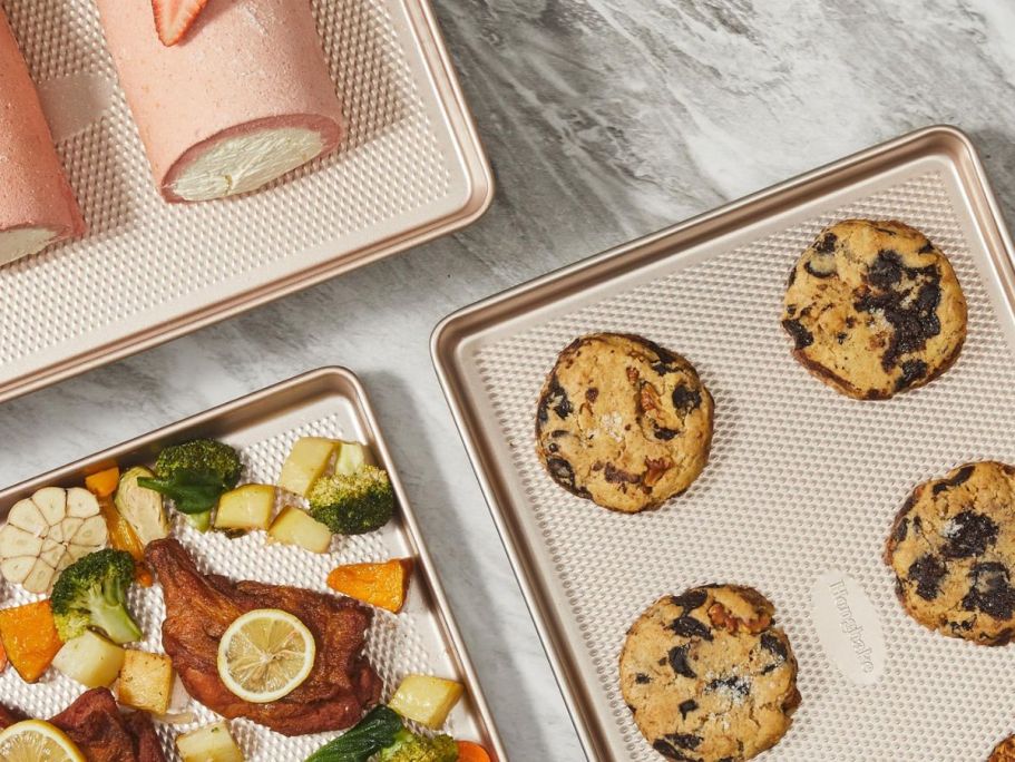 Baking Sheet 3-Piece Set Just $19.99 on Amazon (Reg. $32) | Get Ready for Holiday Baking