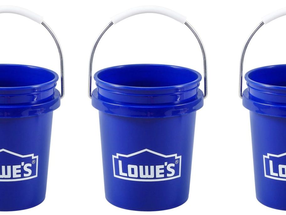 Lowe’s Mini Bucket stock image