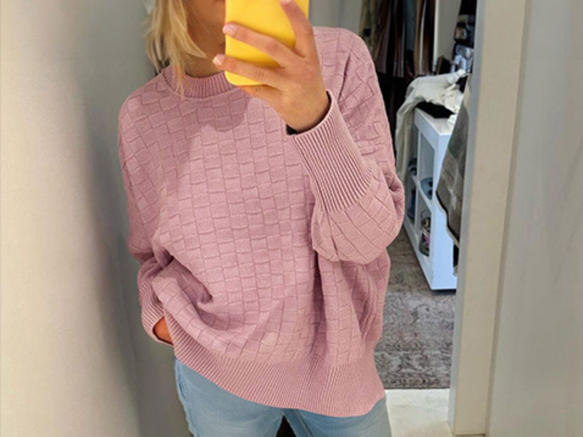 Trendy Women’s Sweaters from $13.98 on Amazon | Perfect Fall Look!