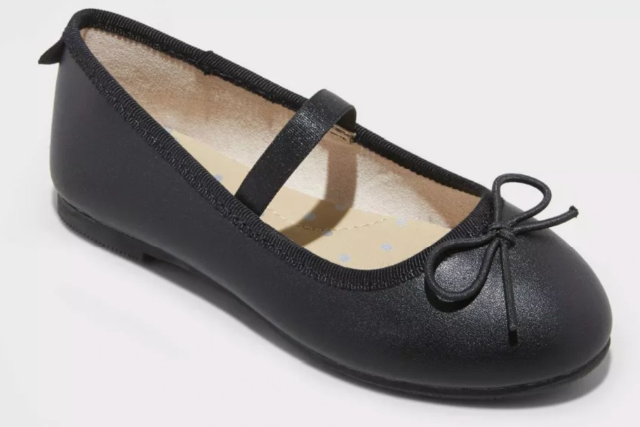 black ballet flats