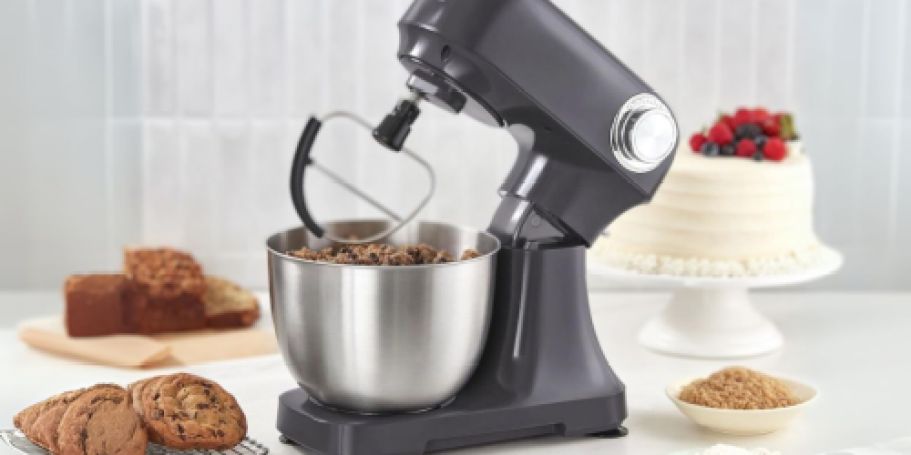 Dash Tilt-Head 3.5-Quart Stand Mixer Just $35.99 on Kohl’s.online (Reg. $80)