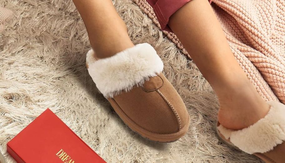 a tan womens house slipper with fur cuff