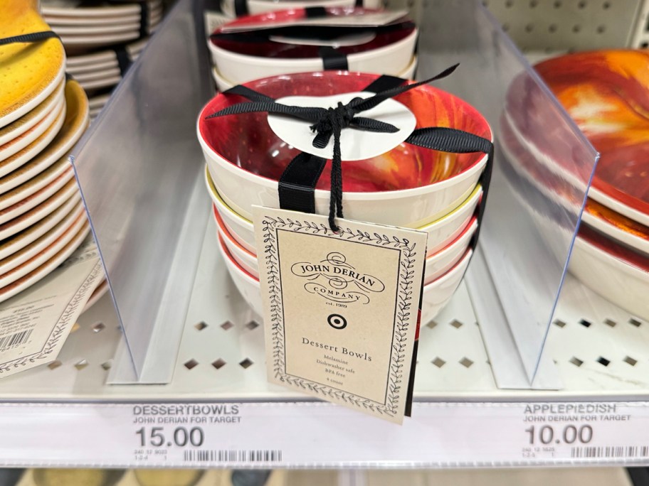 4 pack of apple shaped dessert bowls on shelf 