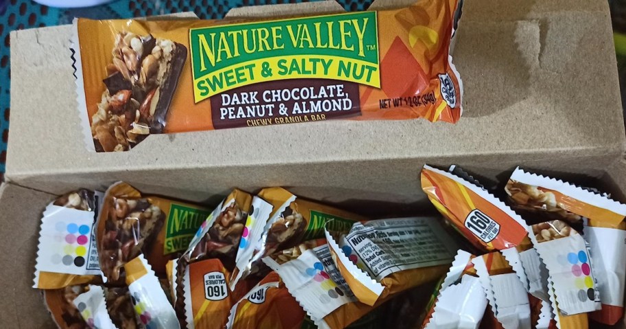 variety pack of granola bars