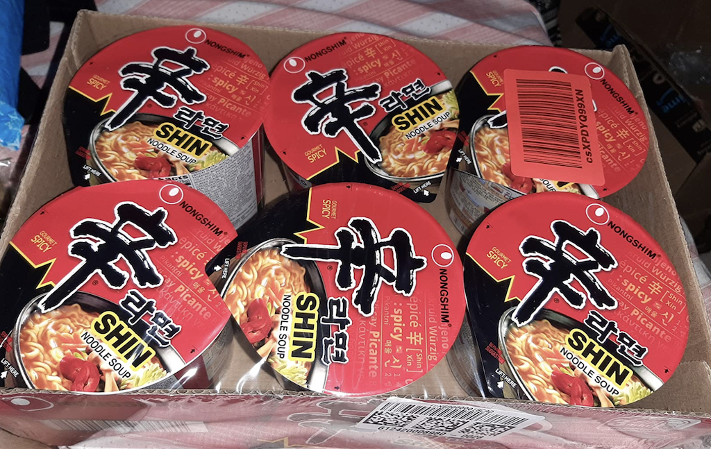 Nongshim Spicy Noodle Soup 6-Pack