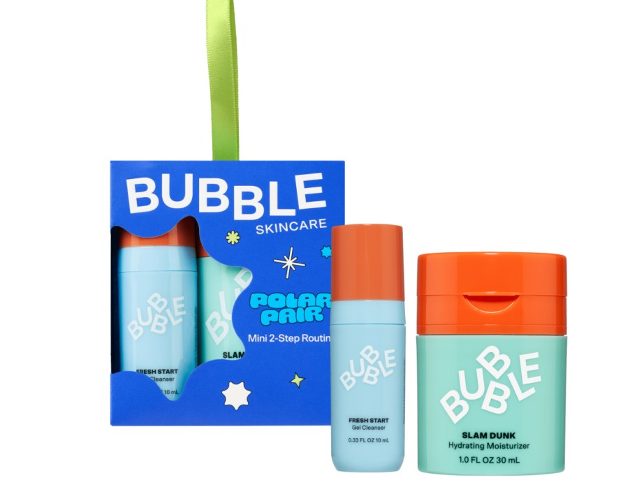 stock image of Bubble Skincare Polar Pair Holiday Gift Set 