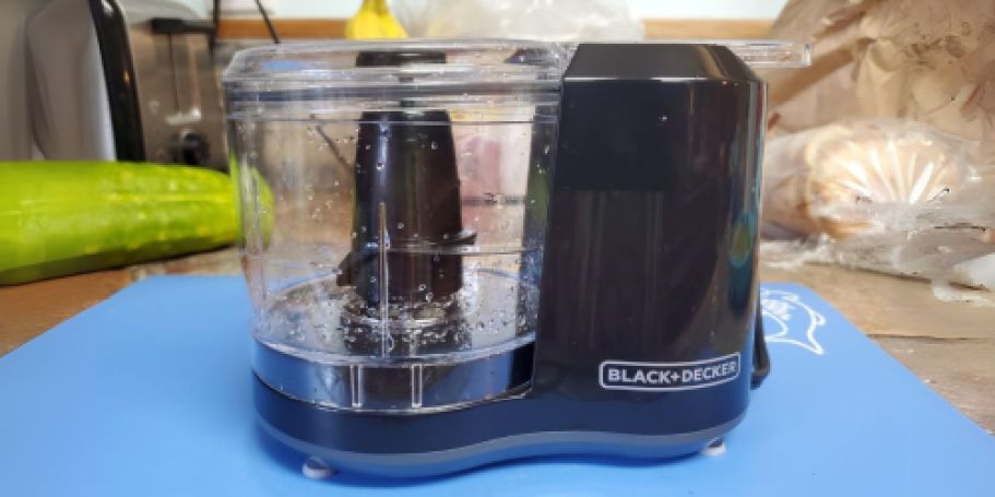 Black+Decker Food Chopper Only $10 on Macy’s.online (Reg. $20)