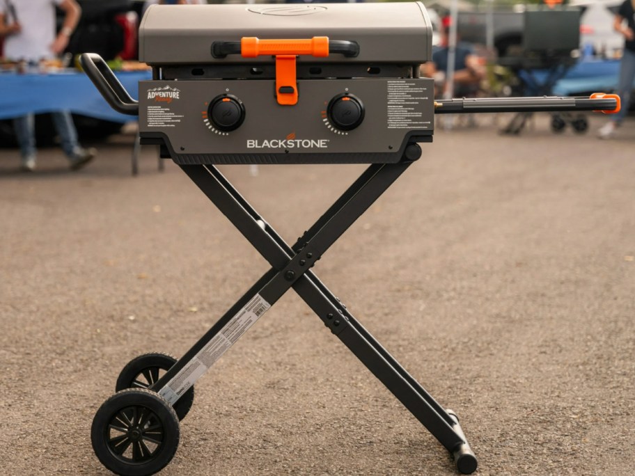 Blackstone Griddle set up at tailgate