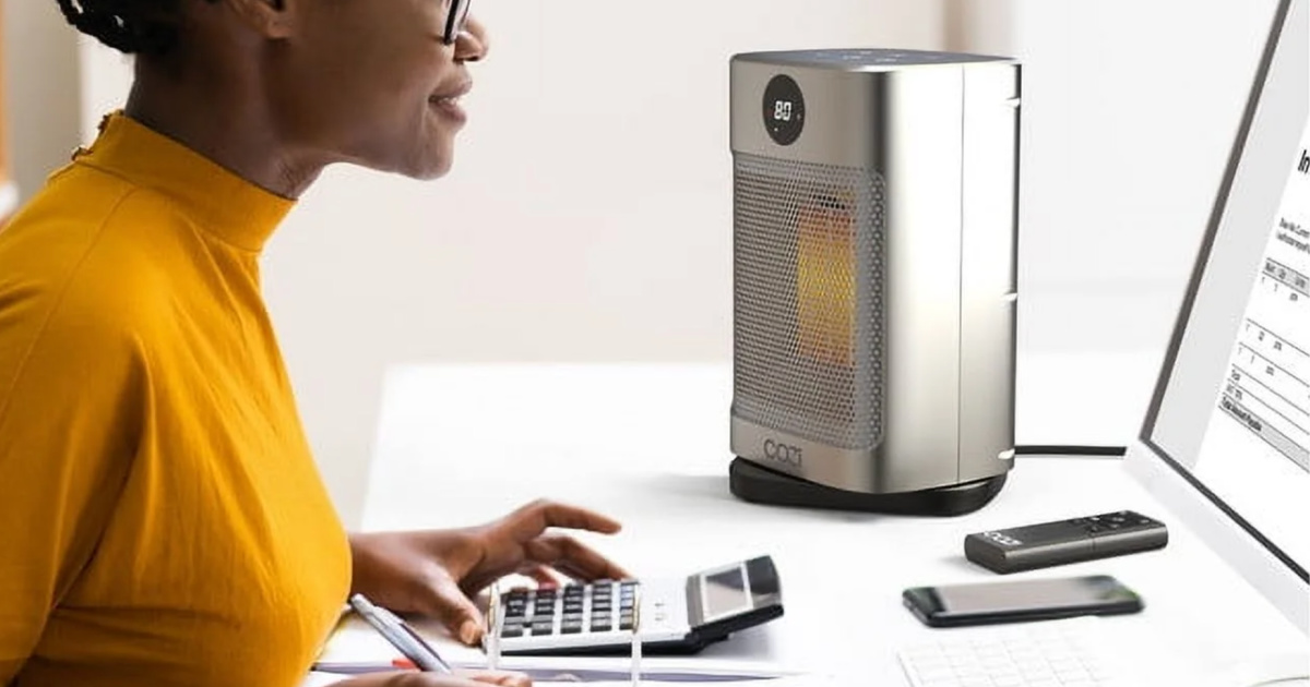 Portable Oscillating Space Heater w/ Remote Only $34.99 on Walmart.online