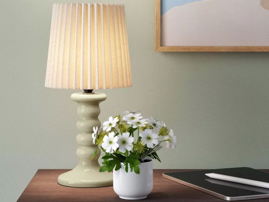 Room Essentials Mini Stick Table Lamp