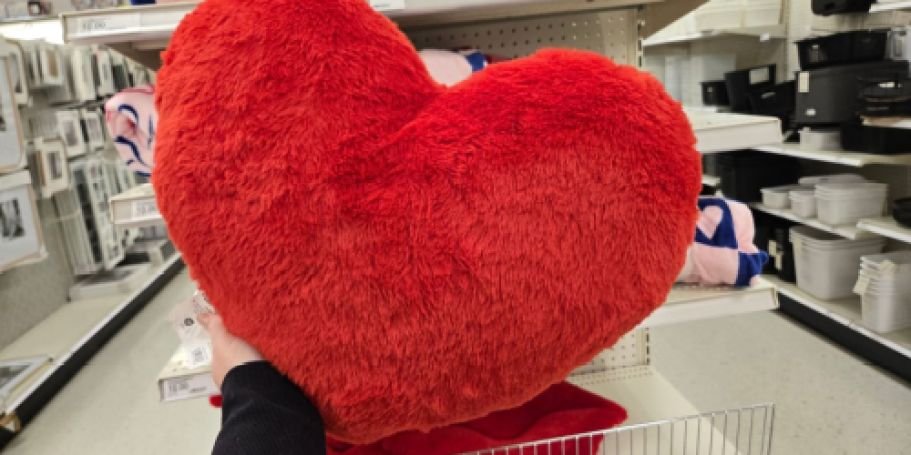 10 Must-Have Target Valentine’s Day Throw Pillows