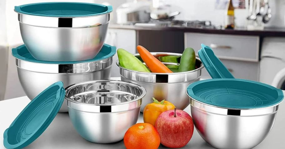 Vesteel Stainless Steel Nesting Bowls w Lids 5-Count