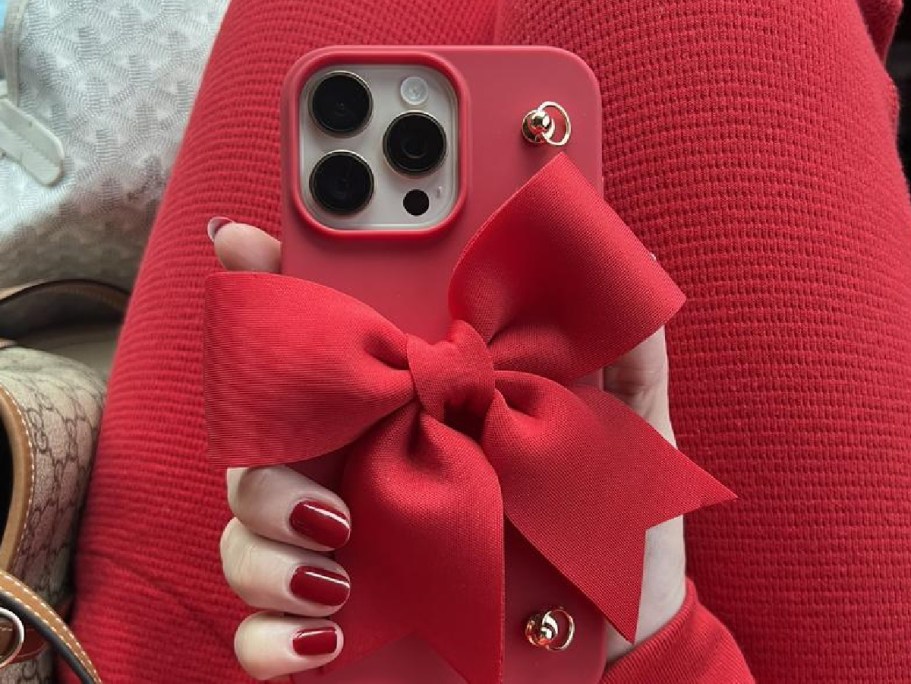 Holiday Bow iPhone Case Only $12 on Target.online (Reg. $20)