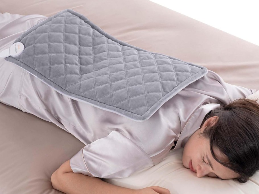 XL Heating Pad Just $11.99 Shipped for Amazon Prime Members (Reg. $36)