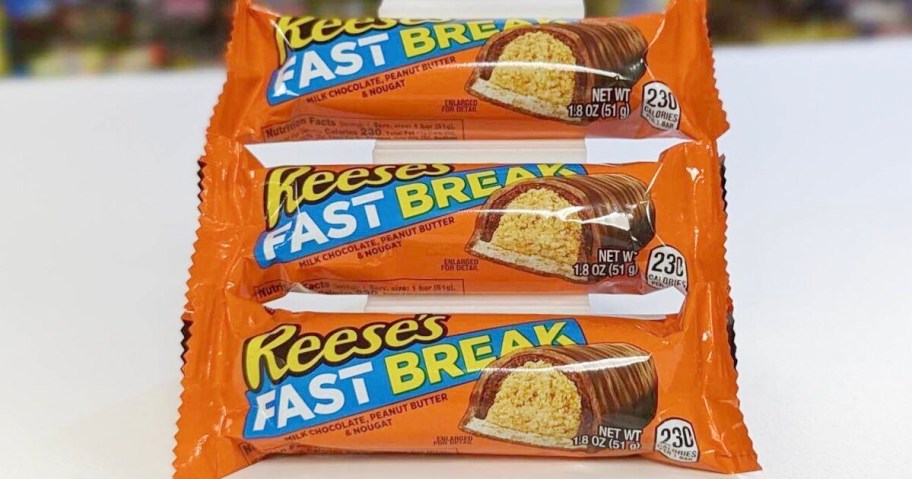 three fast break reeses bars