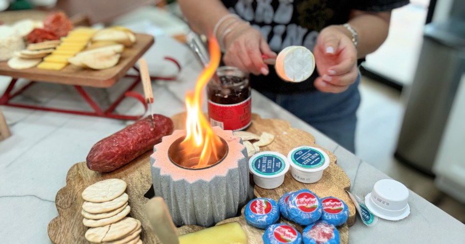 Create a Brie and Fig Savory S’mores Board as a Party Appetizer!