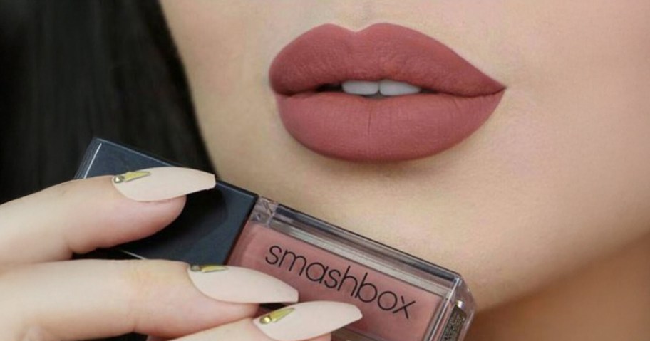 face with smashbox lip