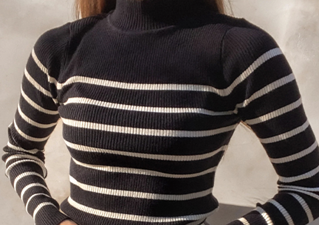 Trendy Women’s Striped Sweater Only $9.99 Shipped on Amazon