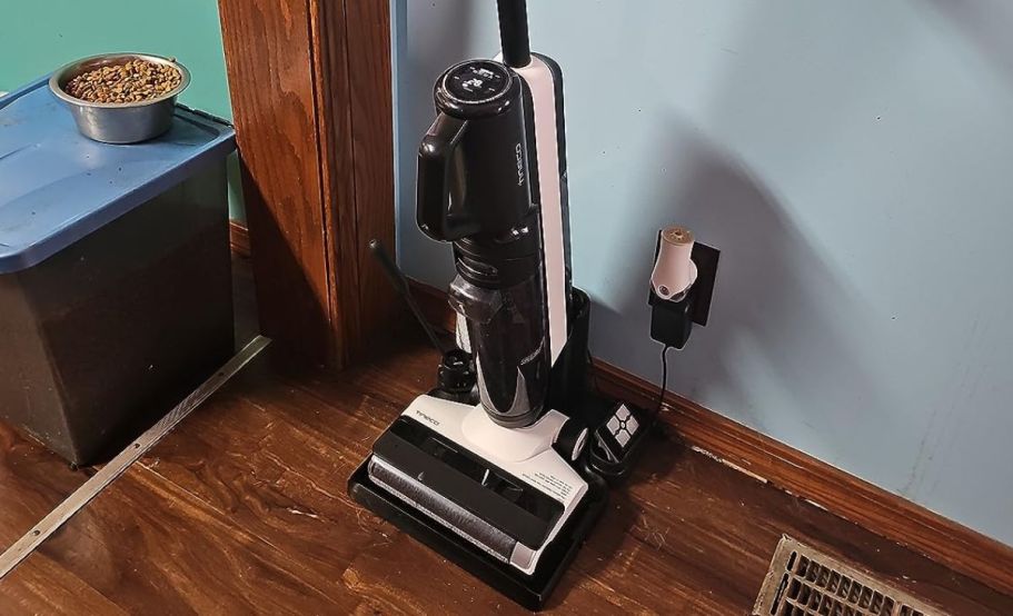 Tineco iFloor 5 Wet/Dry Vacuum Just $189.90 Shipped on Amazon (Reg. $300) | Over 4,300 5-Star Ratings