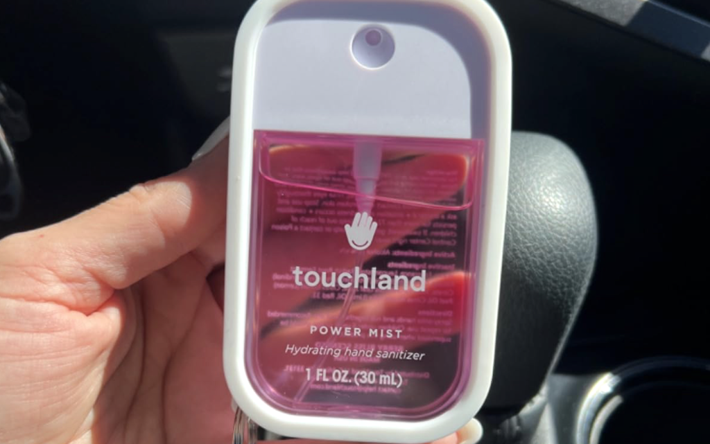 holding touchland power mist 