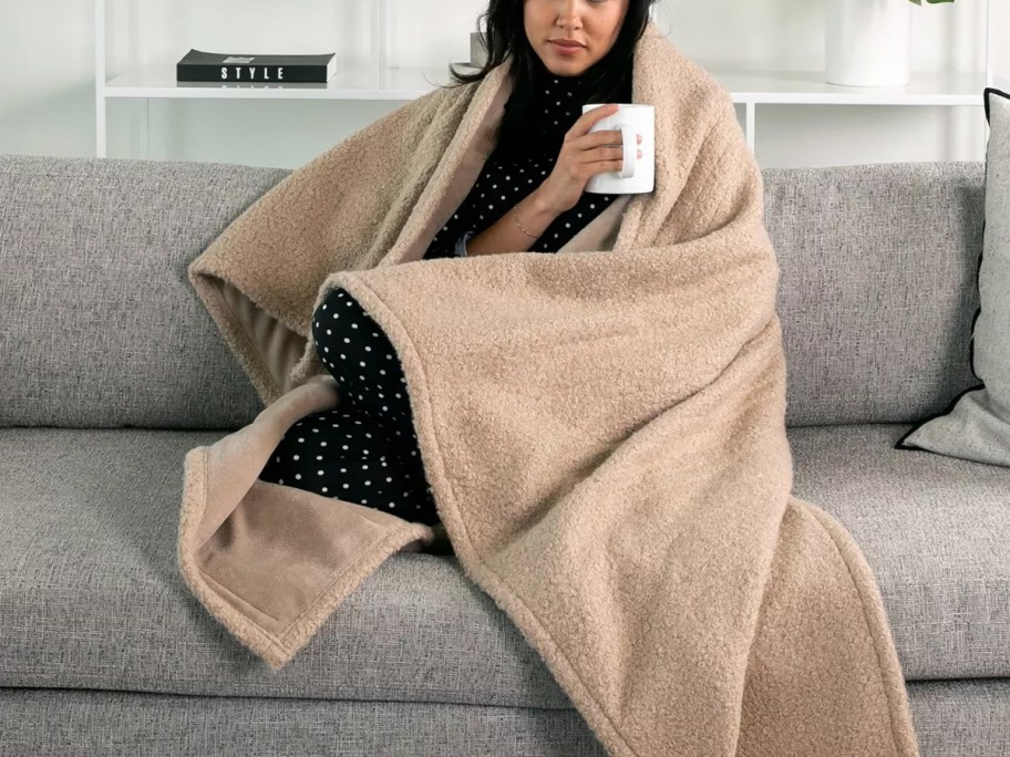 Brookstone Heated Coziest Throw