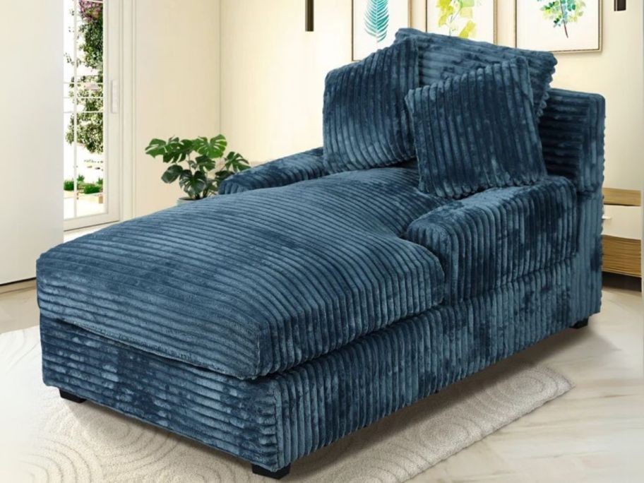 Izeyah Oversized Plush Chaise Lounge in living room