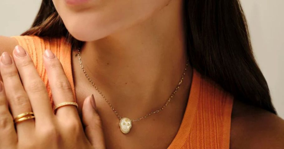 *WHOA!* Up to 80% Off Kendra Scott Jewelry | Necklaces from $14 Shipped (Reg. $70)