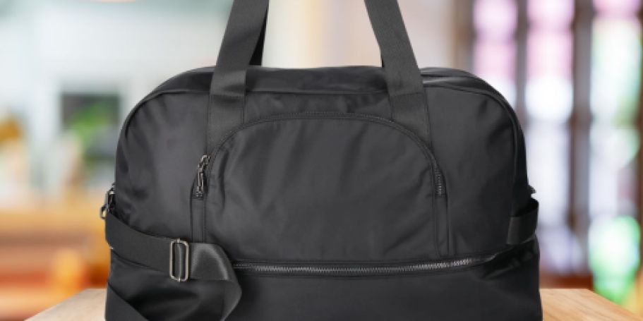 No Boundaries Weekender Bags Only $14.99 on Walmart.online (Regularly $25)