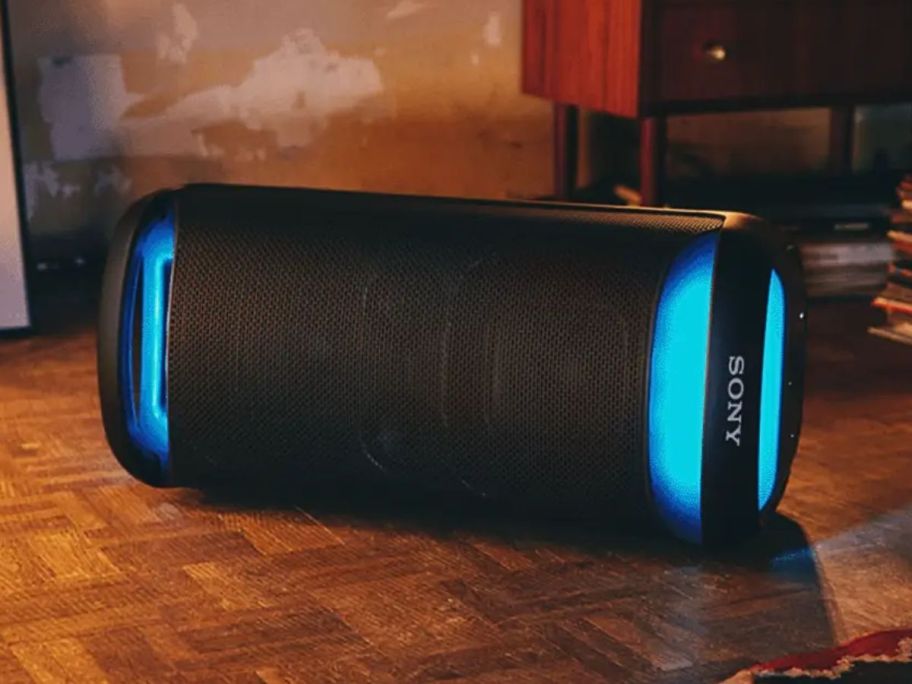 A XV500 X-Series Wireless Party Speaker