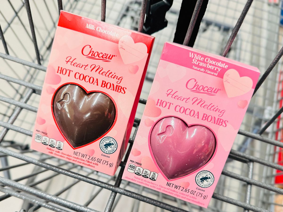 Top ALDI Weekly Finds: Valentine’s Day Gifts, Sweet Treats, Pajamas, & More