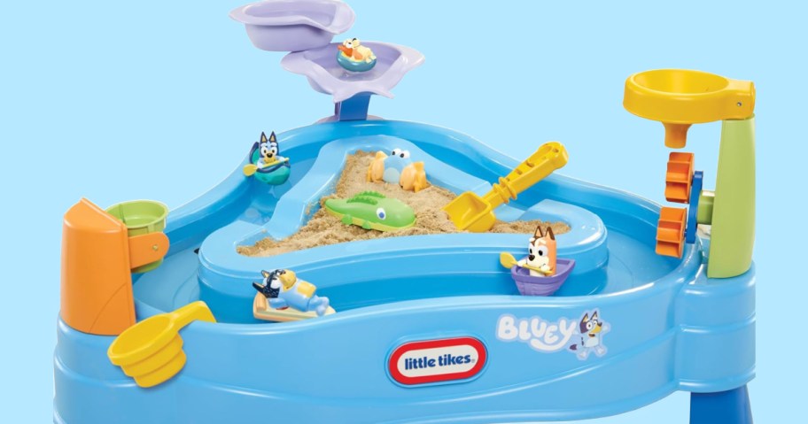 Little tikes, Bluey water table with toys, floating through lazy river