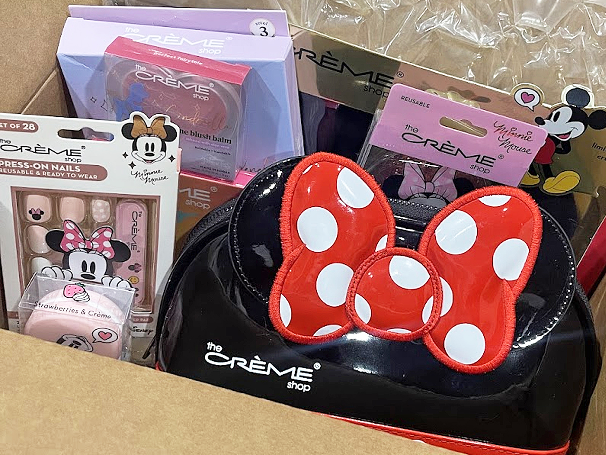 Minnie Mouse Travel Pouch + FOUR Creme Beauty Items Only $28 Shipped ($62.50 Value)