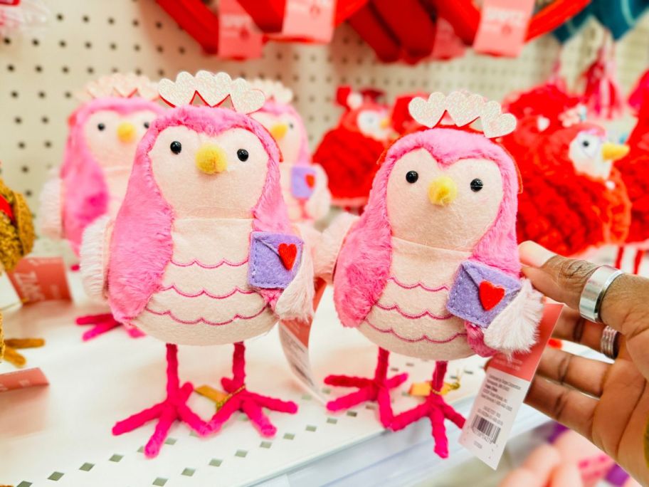 Spritz Valentine Featherly Friends - 'Toots' on shelf in store