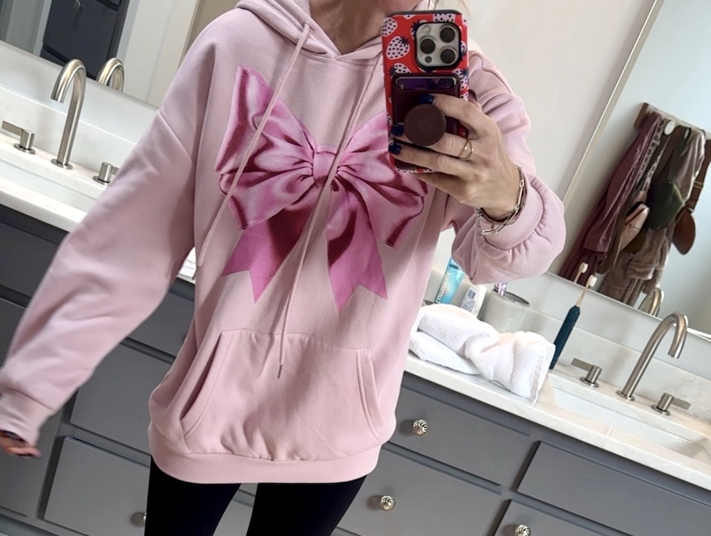 Over 20 Team-Favorite Walmart Fashion Finds | Collin’s Oversized Hoodie Just $16.98!