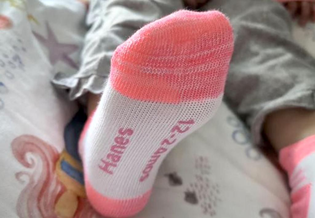 Hanes girls socks 